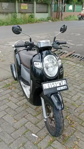 Honda scoopy thn 2018 pajak hidup
