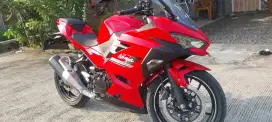 Jual motor kawasaki Ninja 250 FI Tahun 2022