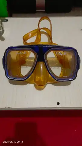 ᴋᴀᴄᴀ ᴍᴀᴛᴀ ᴅɪᴠᴇʀs