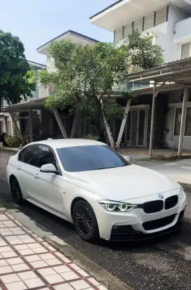 BMW 320i F30 Luxury 2018