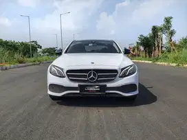 [VERY LOW ODO !!] MERCEDES BENZ E300 AVG 2016