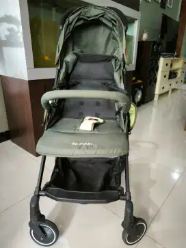 Stroller merk infoun
