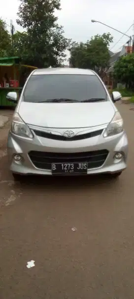 Toyota Avanza Veloz automatic