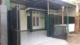 DIJUAL RUMAH SIAP HUNI DI PERUM PUTRI JUANDA (DEKAT BANDARA JUANDA)