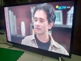 LED TCL 32 inch digital