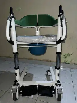 SERENITY TRANSFER CHAIR AND COMMODE MODEL TC-802 KURSI RODA LANSIA