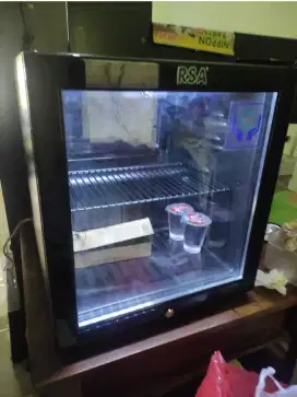 Showcase Minibar