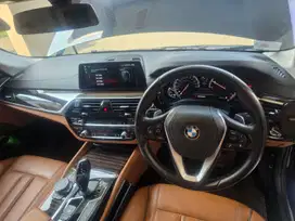 BMW 530i 2018 Bensin