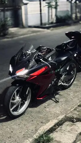 DI JUAL CBR250rr