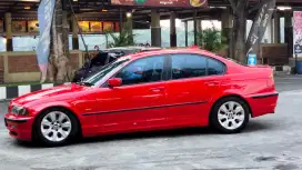 Dijual BMW 318i tinggal gas..