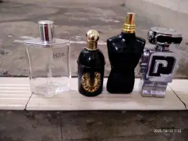 Botol minyak wangi