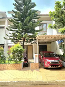 DIJUAL RUMAH BAGUS HOMIE TERAWAT SIAP HUNI DI BINTARO SEKTOR 9