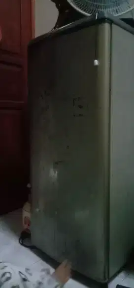 Kulkas Merk Sanyo