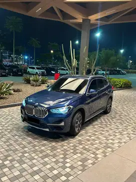 BMW X1 X-Line 2021 Panromaic Sunroof