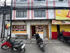 Ruko Warteg Alat2 Lengkap Siap Dagang Lokasi Pertigaan Jalan Besar