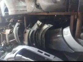Pintu dan body mobil