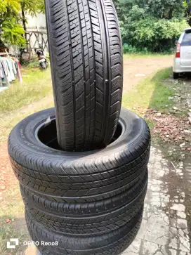 4bauh ban 225/65/R17 Dunlop Grandtrek ST30 95% nik 2023 iklan detail