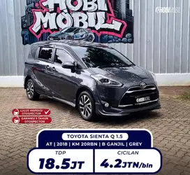 Sienta Q 1.5 AT 2018