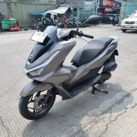 KM 400 Honda New PCX 160 CBS 2025 Bln 1 B DKI Bening kayak baru