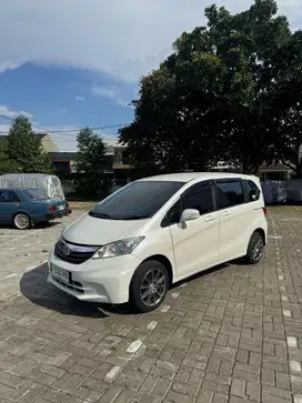 Honda Freed 2013 Bensin