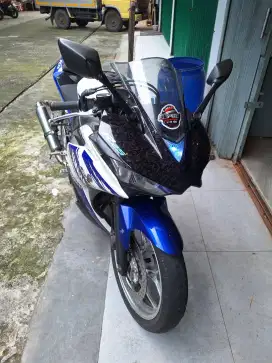 Yamaha R25 2014 Blue GP Mulus