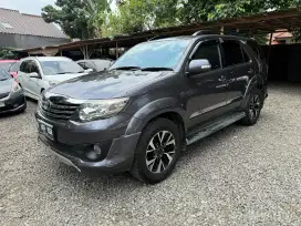 TOYOTA FORTUNER G TRD LUXURY AT BENSIN 2011