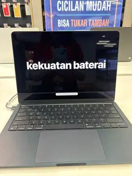 MACBOOK AIR Chip M4