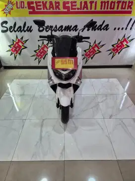 Nmax 155 cbs old glossy
