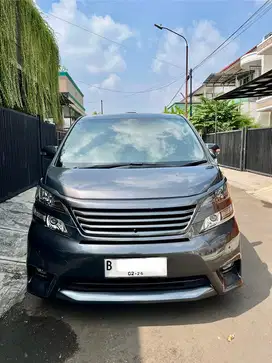 Toyota Vellfire 2010 Bensin