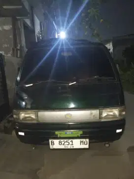 Mobil pribadi Suzuki carry Futura 1.3