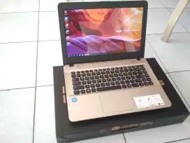 Asus X441M Mulus RAM 4 GB SSD 128 GB NGRBUT BATRE AWETTT