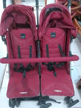 STROLLER MERAH BABYELLE APA ADANYA