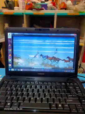 Di jual Laptop toshiba