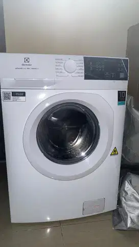Mesin Cuci Electrolux 8KG Washer 5kg Dryer Front Loading 1 Tabung