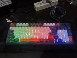 Keyboard XUNFOX MIXED LEDLIGHT K82