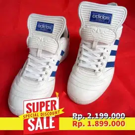 Adidas Skateboarding Busenitz Pro White Leather (Authentic/Original)