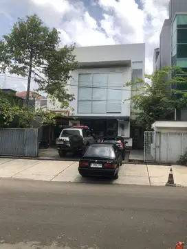 DIJUAL KANTOR TEMPAT USAHA WIJAYA WOLTER MONGINSIDI KEBAYORAN BARU JAK