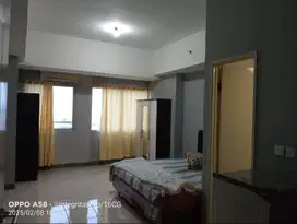 Apartemen Studio Murah dan Nyaman, Tranportasi hanya beberapa Meter