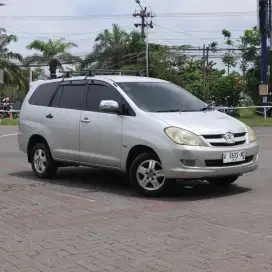 Innova G 2007 AT