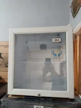 Gea show case mini bar like new