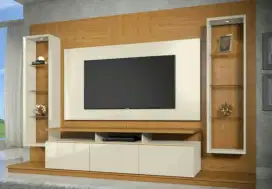 Backdrop TV Minimalist