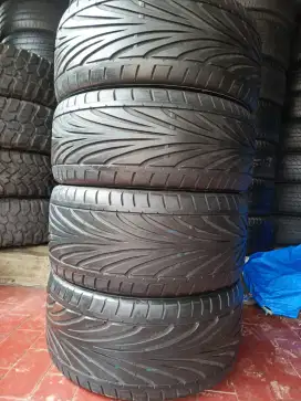 Ban copotan BMW Toyo Proxes T1R 245/40 R18 275/35 R18 80% 2021..4pcs