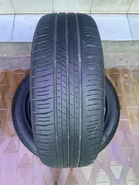 Ban Dunlop Enasave Ec300 205 55 r17 1Pcs