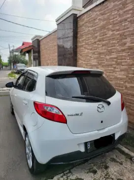 Mazda 2 R 2010 Automatic Pribadi Istimewa