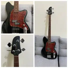 Gitar Bass Ibanez