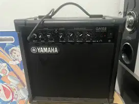 Sepaket gitar dan Amp