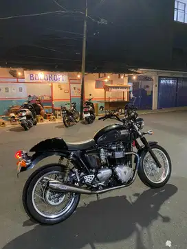 Triumph Thrxton