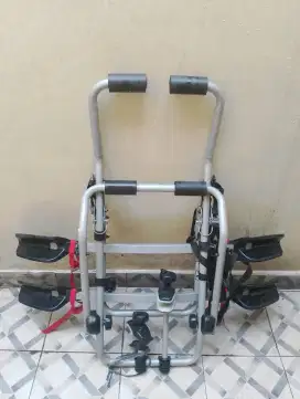 Buzzrack sepeda 1,3 jt bisa 2 sepeda