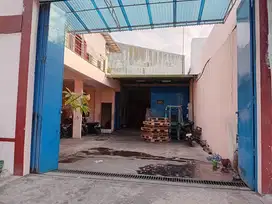 gudang bagus terawat siap huni dekat kota solo