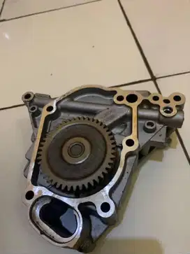 Pompa oli mesin bmw